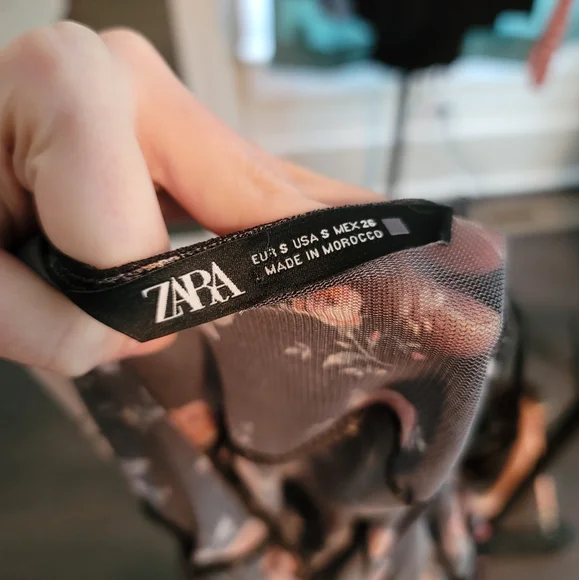 NWT Zara Floral Bodycon Dress - Picture 5 of 7